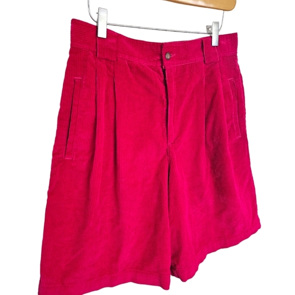 Vintage Liz Sport raspberry corduroy pleated high waist shorts - Picture 2 of 7